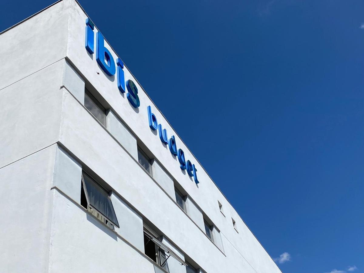 Ibis Budget Итаперуна Экстерьер фото