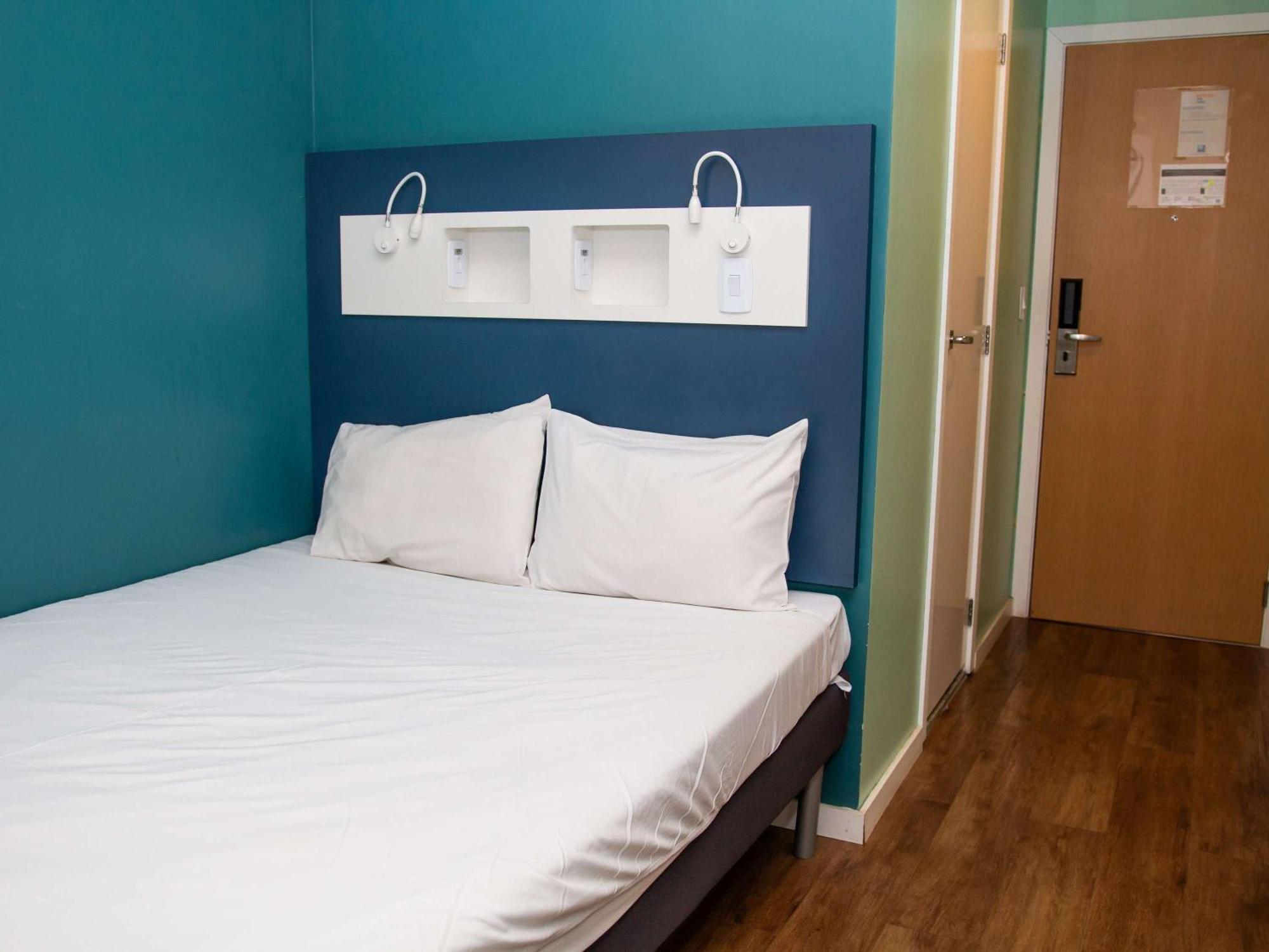 Ibis Budget Итаперуна Экстерьер фото