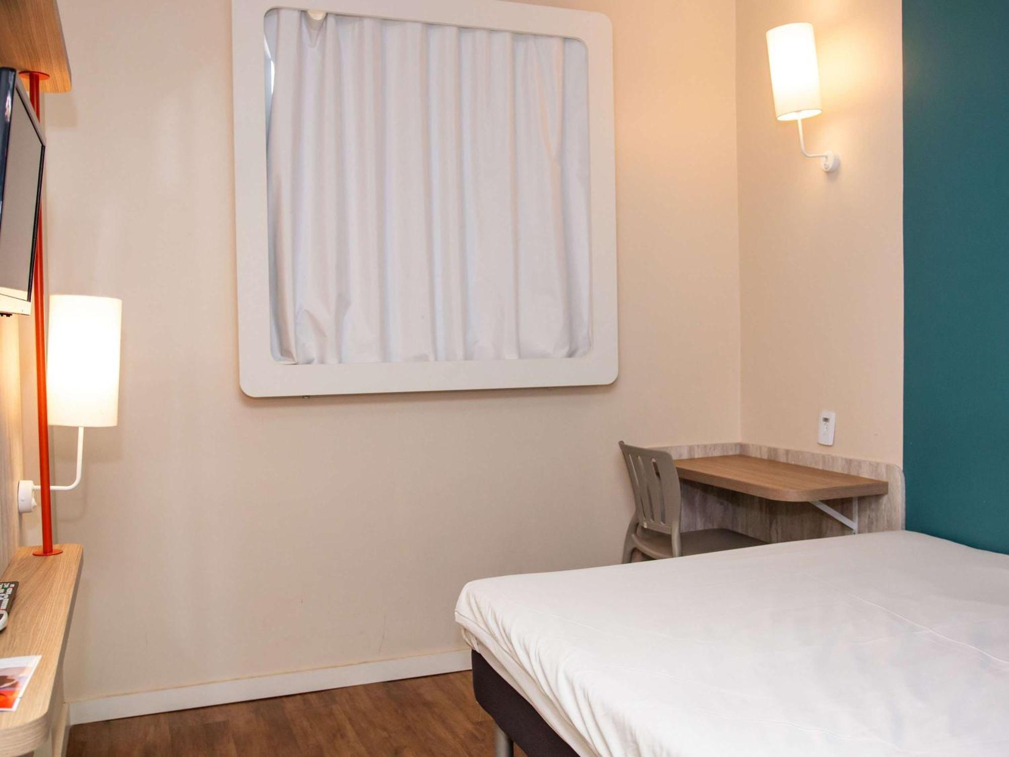 Ibis Budget Итаперуна Экстерьер фото
