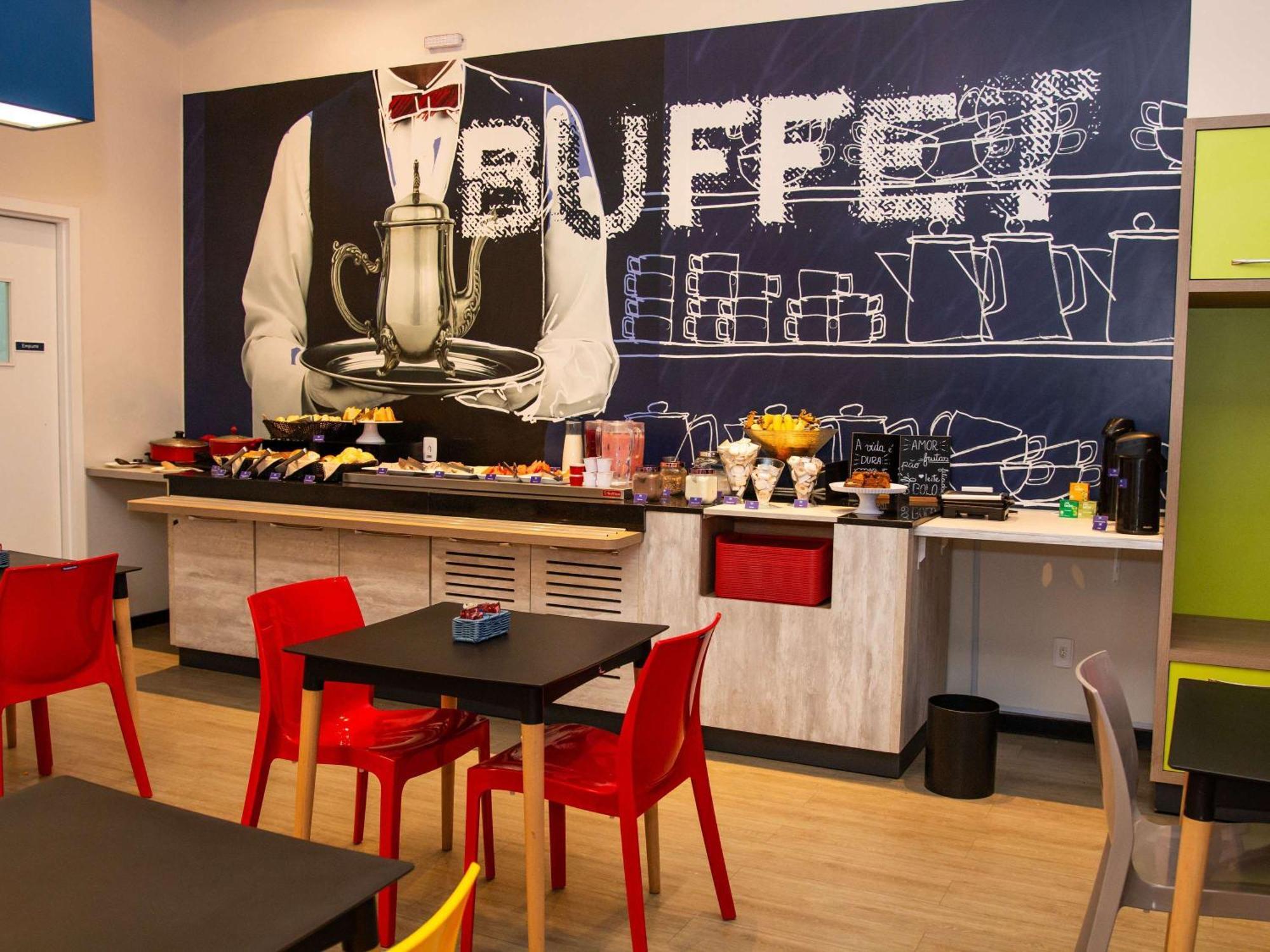 Ibis Budget Итаперуна Экстерьер фото